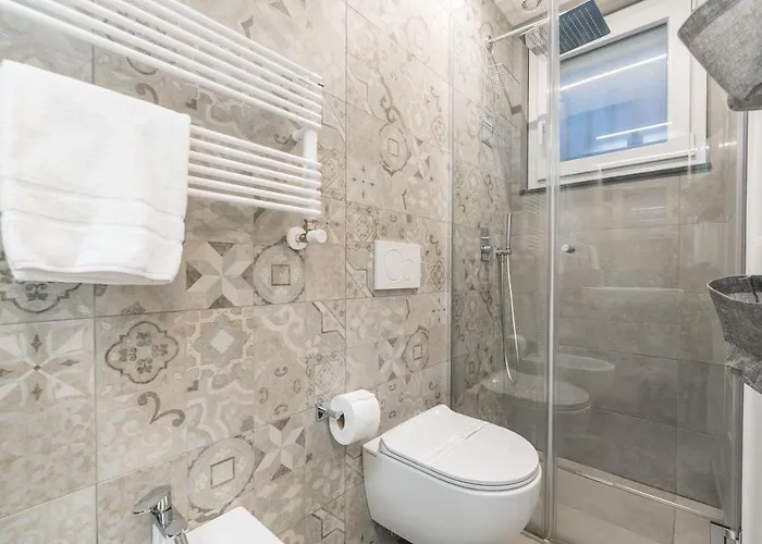 La Perla Del Mare, Terre Marine *